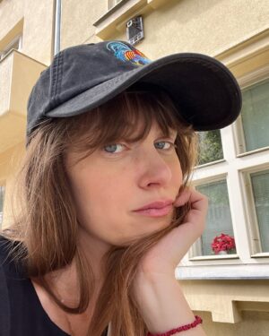 Jenovéfa Boková Instagram - KVĚTEN

...byl plný krásné práce a znovuuvědomění si jak moc si ji vážím a miluju, ale upřímně se už těším na nějakou dobu jen na roli maminky 🙏🏻