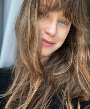 Jenovéfa Boková Instagram - LISTOPAD 

1. Rodinka na @festivalmini ❤️
2. Příkrmy jsou radost...a hodně bordelu 🙊😅
3. Za babi a tetou v Karlíně na ☕️ 🍰
4. 💆🏼‍♀️
5.  Chytání trocha ☀️
6. Díky, že existuje merino vlna ❄️ 🐑 🐃
7. ⛪️ 
8.🪞
9. Klidně každé ráno 🍳🥗🥞🍧☕️
10. Radovánky v posteli 💕
