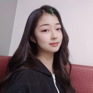 Jeon Chae-eun Instagram - 16일 늦은 2021 사진첩 정리🤭 
히히

#전채은 
#2021