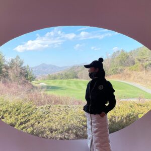 Jeon In-hwa Instagram - ㅋㅋㅋ오늘 왜 이렇게 기분 UP됐을까요?🤣🤣🤣
사랑하는 동생들과 맘껏 찍은 사진들 다 모아보니 은근 재미나네요~
예쁜 장소가 다한 사진😍