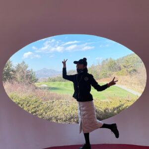 Jeon In-hwa Instagram - ㅋㅋㅋ오늘 왜 이렇게 기분 UP됐을까요?🤣🤣🤣
사랑하는 동생들과 맘껏 찍은 사진들 다 모아보니 은근 재미나네요~
예쁜 장소가 다한 사진😍
