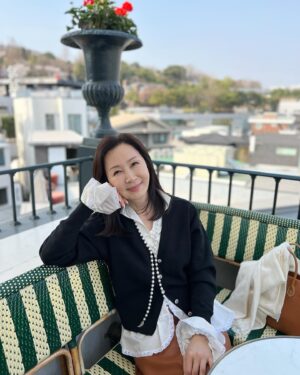 Jeon In-hwa Instagram - 커피한잔과 사랑하는 동생~😍
