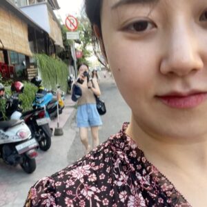 Jeon Ji-yoon Instagram - 스펙타클 쫄깃쫠깃 액티비티 오늘부터 사진 폭탄 시작 🌼
