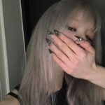 Jeon Hee-jin Instagram - 10 ways to show off my new nails 💅✨