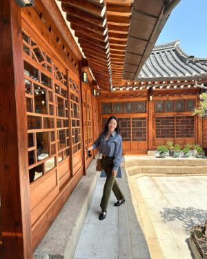 Jeon Hye-bin Instagram - 생일축하해❤️
인생 최고의 스시먹고 
영화관 데이트하고 
즐거웠다😘❤️

#생일선물은나야
#날가져
#남친같은여친
#소수헌