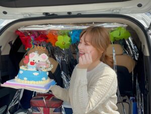 Jeong Da-eun Instagram - 감동🥺 모두 고생하셨습니다 ! 
#구필수는없다 #슬기 #5월4일첫방송