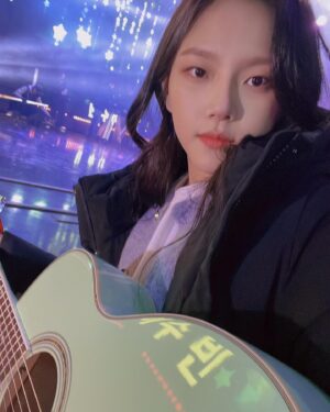 Jeong Da-eun Instagram - #7인의탈출 #송지아