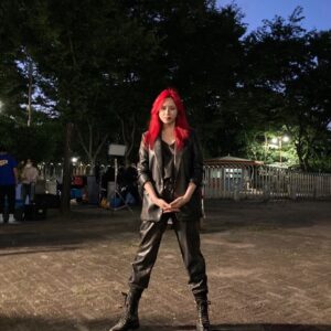 Jeong Da-eun Instagram - 빨간머리 유나🙉
#tvn드라마 #루카
