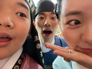 Jeong Da-eun Instagram - 청춘, 월담 !!
