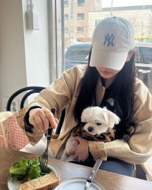 Jeong Da-eun Instagram - 요즘 다은