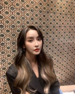 Jeong Yu-mi Instagram - LTNS.😁 #netflix#셀러브리티