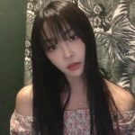 Jeong Yu-mi Instagram - 기억도 안나는 나의 앞머리.💇🏻‍♀️
