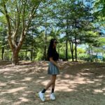 Jeong Yu-mi Instagram - #신발셀피#요즘사진찍기힘들군#어쨌거나저쨌거나햄보칸하루😝#행복한어린이날보내세요🙆‍♀️