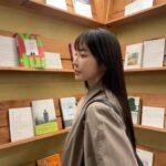 Jeong Yu-mi Instagram - 🧡 #장마가시작될때