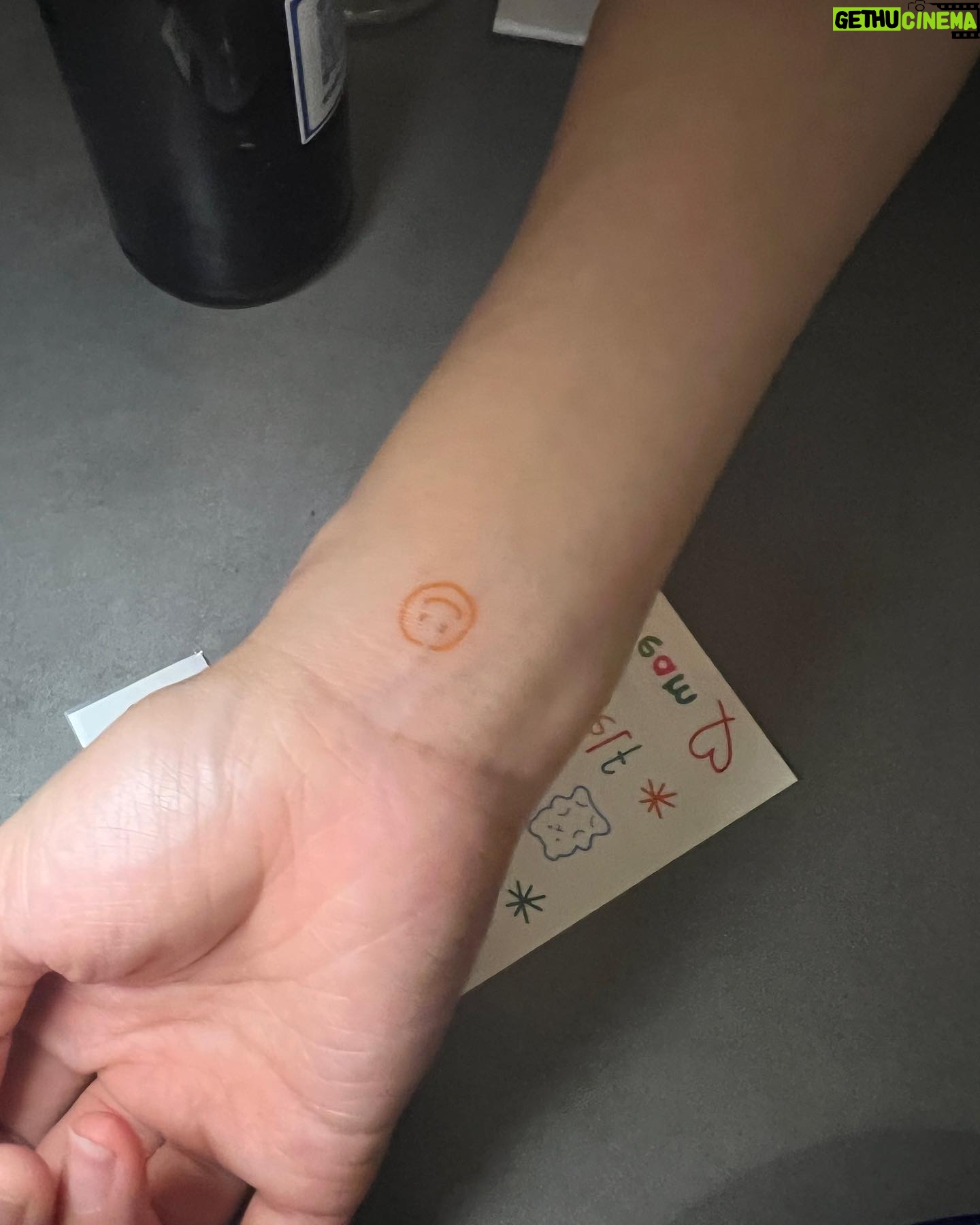 Jeong Yu-mi Instagram - The world's best tattooist.π @country_min #κΏκ°μμ°λ¦¬μ°μ #건κ°νμν볡νμμ¬λνμλΏ
π