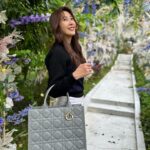 Jesseca Liu Instagram – Getting ready for the weekend with my book tote💜💜
#DiorBookTote #DiorCruise @dior