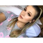 Jessi Smiles Instagram - I just filmed a tutorial on this look for my beauty channel and Nassim is going to do the voiceover 😫 lmao