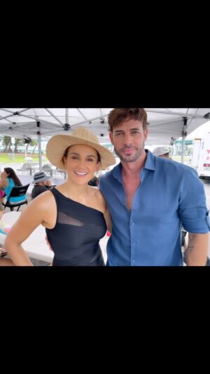 Jessica Cerezo Instagram - #grabandoando📽🎬 @telemundo @vuelveamitvnovela @mvp_talent @willevy @gavidia.danny @danielmedinaus @diegogonz_2014 @andresebastianglz @anagabrielmarcocciam #beach #blessedday #happy #gracias #focus #action #miami #comingsoon
