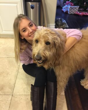 Jessica Collins Instagram - Today is one year since you went over the Rainbow Bridge. We miss you everyday my little one. ❤️🐾 #ILoveLucy 
And for all of you beautiful people who have sent me prayers and love over the past year about my Lucy- I’ve read every single one of your comments. And it has helped me enormously through this most difficult loss. I think whenever we use this platform in this way- to help each other- we use it at its best. Thank you for all your kindness. ❤️