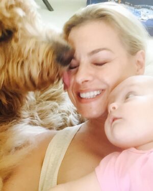 Jessica Collins Instagram - Today is one year since you went over the Rainbow Bridge. We miss you everyday my little one. ❤️🐾 #ILoveLucy 
And for all of you beautiful people who have sent me prayers and love over the past year about my Lucy- I’ve read every single one of your comments. And it has helped me enormously through this most difficult loss. I think whenever we use this platform in this way- to help each other- we use it at its best. Thank you for all your kindness. ❤️
