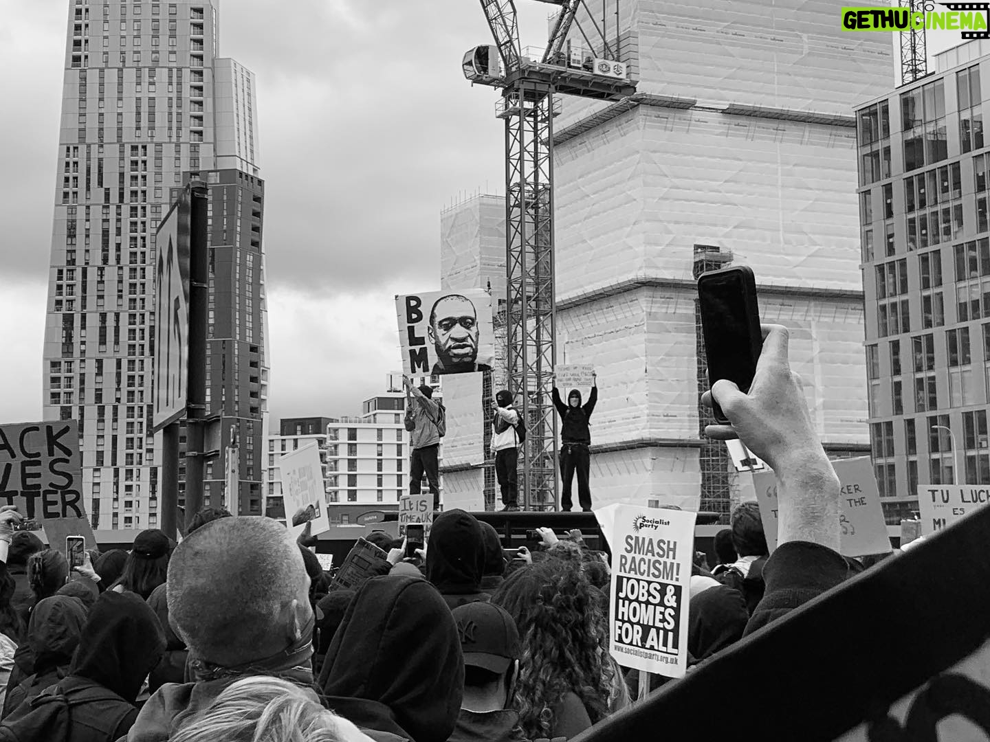 Jessica De Gouw - 2K Likes - London.
@blklivesmatter
#indigenouslivesmatter