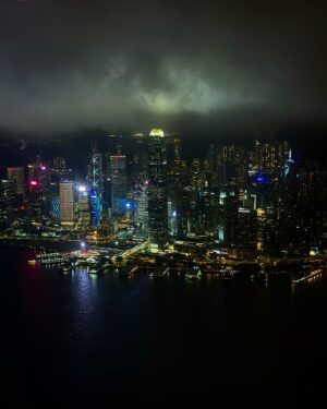 Jessica Gagen Instagram - Happy in HKG 📍🇭🇰

1. Victoria Peak
2. Harbour view
3. 10,000 Buddha Trail
4. Drone Show
5. Central
6. Moi
7. Architecture
8. Disney
9. Financial District
10. Humidity
11. School of Rock

#hkg #hongkong #asia #explorehongkong #travelhongkong #victoriapeak #hk #china #travel #travelblogger #engineer #missuk #stem #redhead #explore