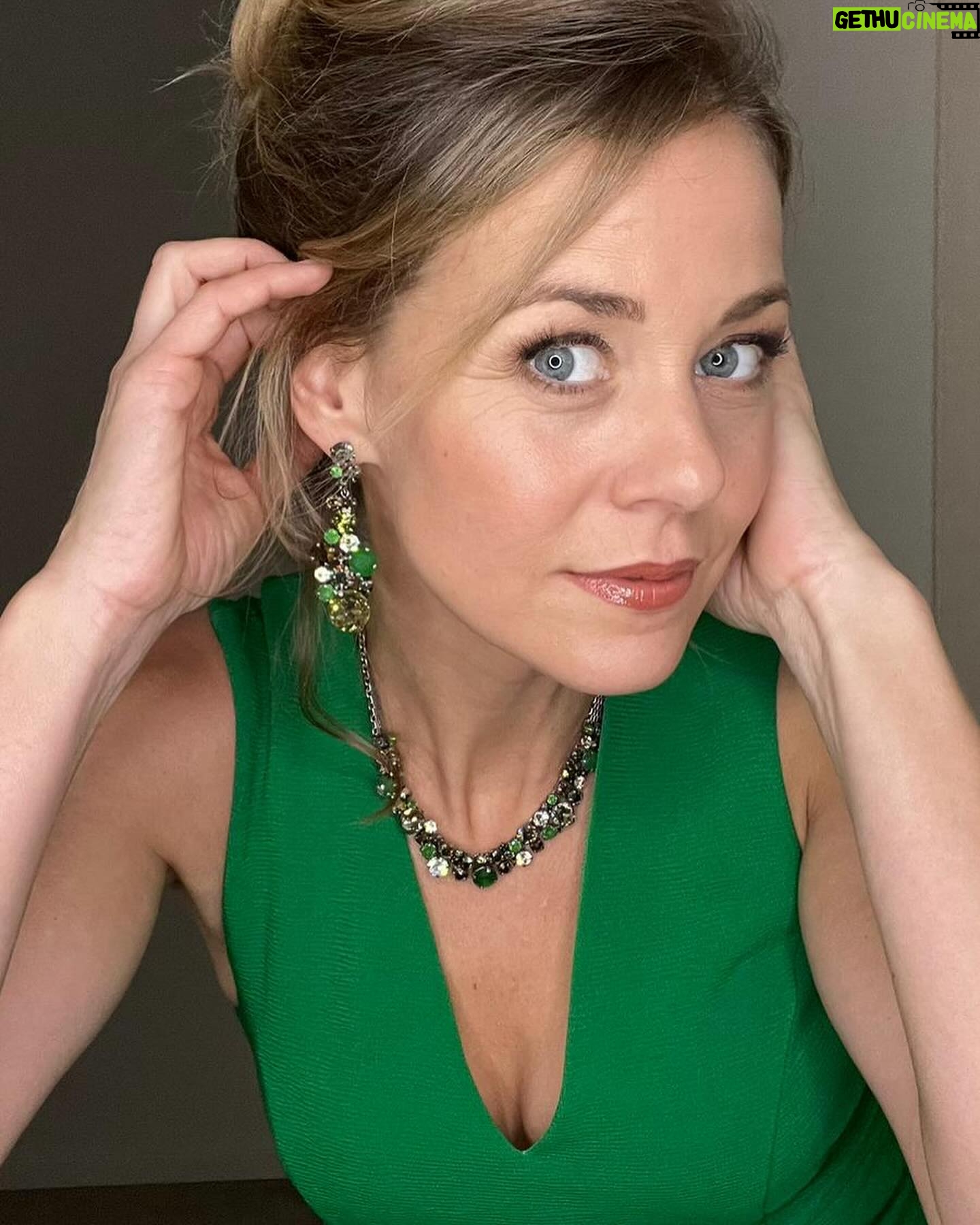 Jessica Ginkel - 2.7K Likes - Berlinale 2024
Ein paar Eindrücke der letzten Tage.
Schön war es!
Jetzt bin ich aber ganz schön müde ☺️
Kommt gut in die neue Woche.
@agenturahrweiler @idasimpressions @stiljaeger_pr @wehypeyou #berlinale #unbezahltewerbung