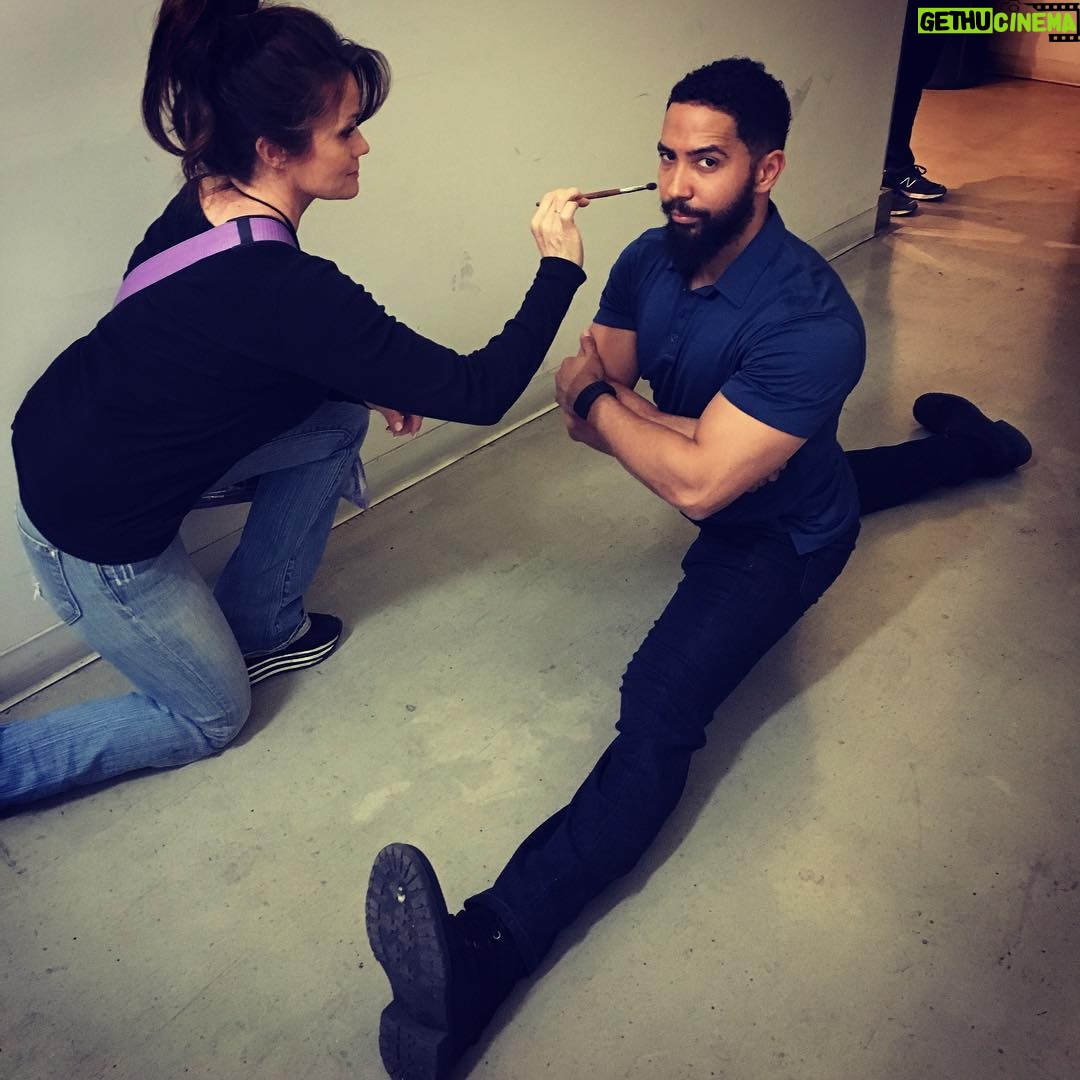 Jessica Paré - 2.6K Likes - HOLY SHIT YOU GUYS!! @neilbrownjr owns my house now. He’s earned it. ⚰️ (PS @sealteamcbs tonight!!)