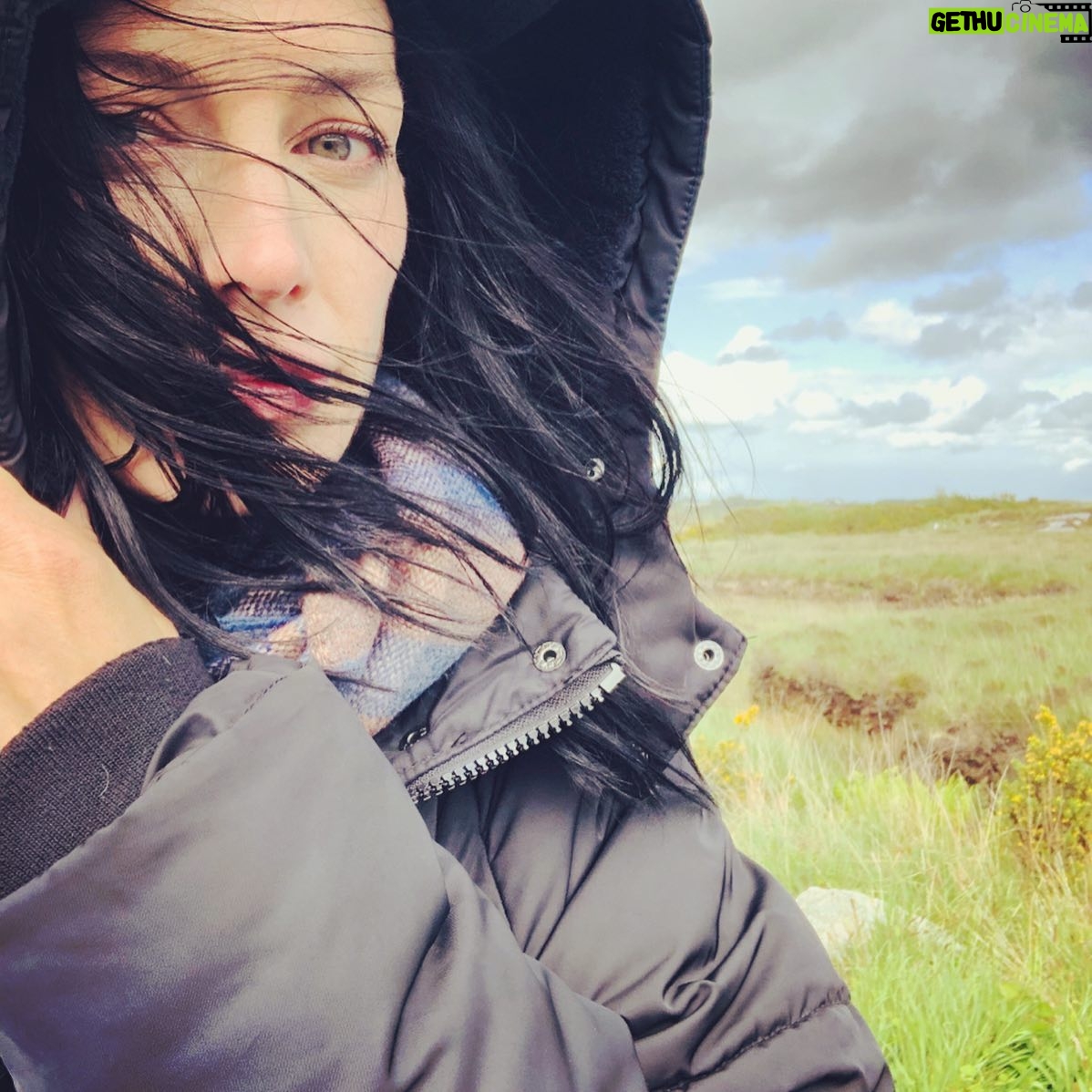 Jessica Paré - 7.8K Likes - I went to Ireland to work on Death of a Ladies’ Man, written & directed by @matt4biss. It was cold and beautiful and Gabriel Byrne is a gd TREASURE. #deathofaladiesman