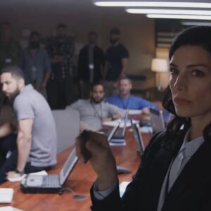 Jessica Paré Instagram - tonight @sealteamcbs