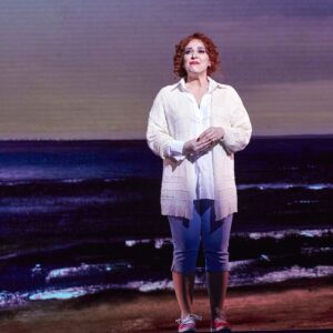 Jessica Vosk Instagram - Tomorrow is the moment we finally open this massive production of BEACHES. It’s the role of a lifetime; the dream of a lifetime; it’s a beast. I’m only offstage for 14 minutes total. Your girl is working. And loving every second. Also, peep the corset.
