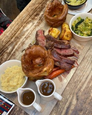 Jessica Vosk Instagram - Eat, Pray, London:

-Dearest, darlingest momsie and popsicle 💚💖
-Shakespeare at Westminster Abbey
-Never keep a girl from her Sunday Roast and Yorkshire Pudding 
-She did the thing…
-Then we did the thing
-Humble Crumble was, in fact, the richest shit I’ve ever eaten @ Borough Market
-Walter yelling in British
-Fred socks in Notting Hill
-Fleet Street candid happy
-May 12…PBS Great Performances…Be there.