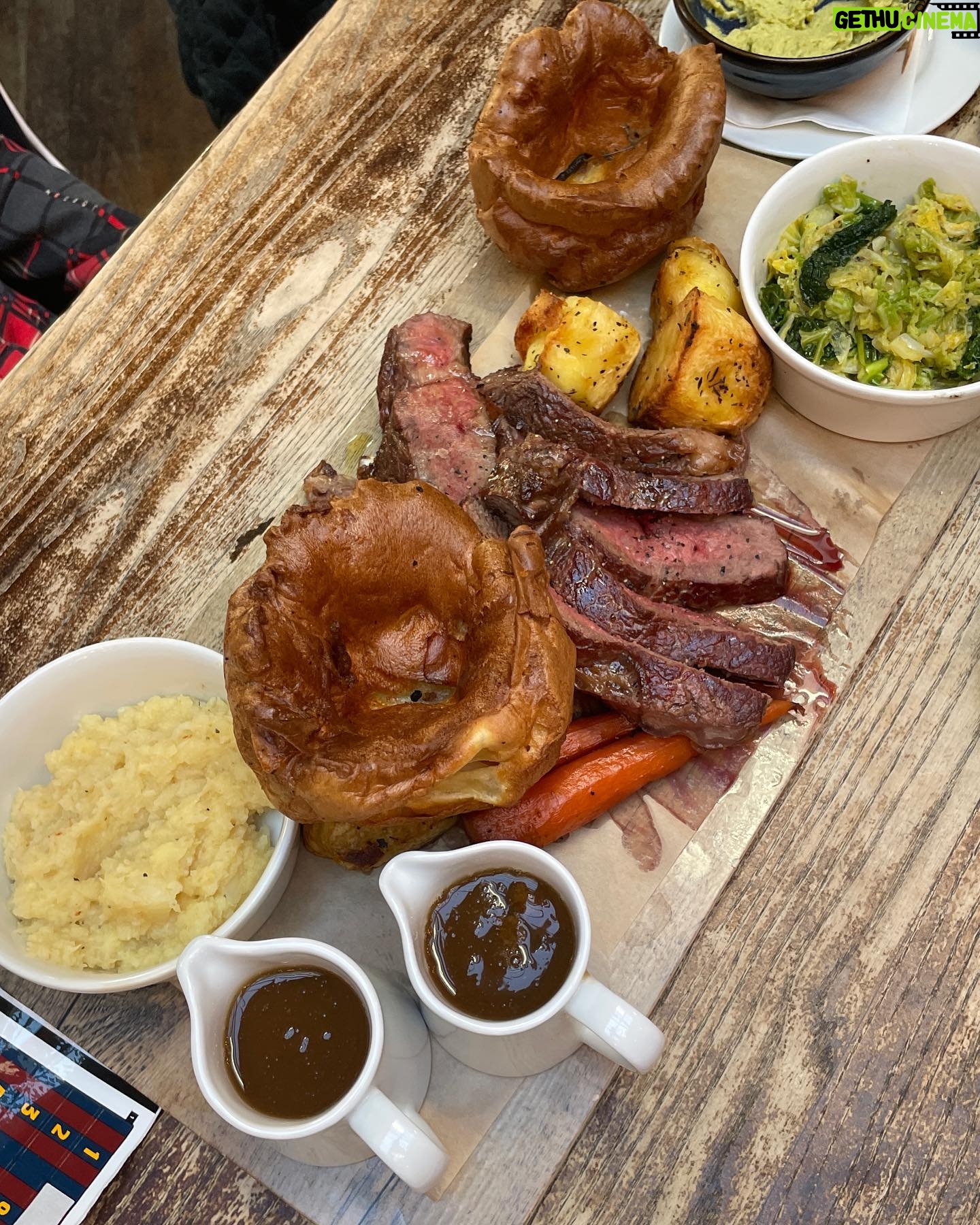 Jessica Vosk - 25.9K Likes - Eat, Pray, London:
-Dearest, darlingest momsie and popsicle 💚💖
-Shakespeare at Westminster Abbey
-Never keep a girl from her Sunday Roast and Yorkshire Pudding
-She did the thing…
-Then we did the thing
-Humble Crumble was, in fact, the richest shit I’ve ever eaten @ Borough Market
-Walter yelling in British
-Fred socks in Notting Hill
-Fleet Street candid happy
-May 12…PBS Great Performances…Be there.