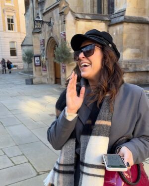Jessica Vosk Instagram - Eat, Pray, London:

-Dearest, darlingest momsie and popsicle 💚💖
-Shakespeare at Westminster Abbey
-Never keep a girl from her Sunday Roast and Yorkshire Pudding 
-She did the thing…
-Then we did the thing
-Humble Crumble was, in fact, the richest shit I’ve ever eaten @ Borough Market
-Walter yelling in British
-Fred socks in Notting Hill
-Fleet Street candid happy
-May 12…PBS Great Performances…Be there.