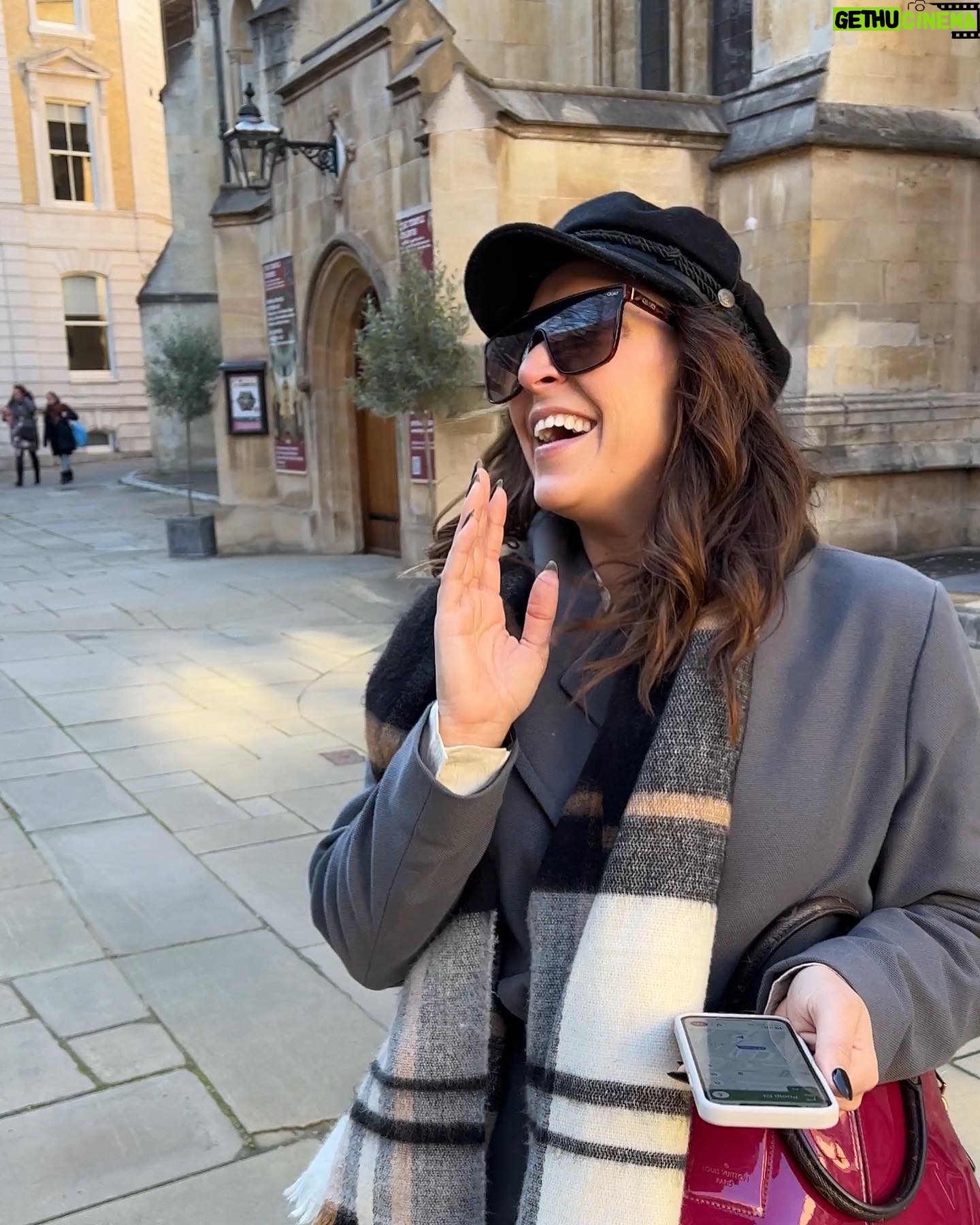 Jessica Vosk - 25.9K Likes - Eat, Pray, London:
-Dearest, darlingest momsie and popsicle 💚💖
-Shakespeare at Westminster Abbey
-Never keep a girl from her Sunday Roast and Yorkshire Pudding
-She did the thing…
-Then we did the thing
-Humble Crumble was, in fact, the richest shit I’ve ever eaten @ Borough Market
-Walter yelling in British
-Fred socks in Notting Hill
-Fleet Street candid happy
-May 12…PBS Great Performances…Be there.