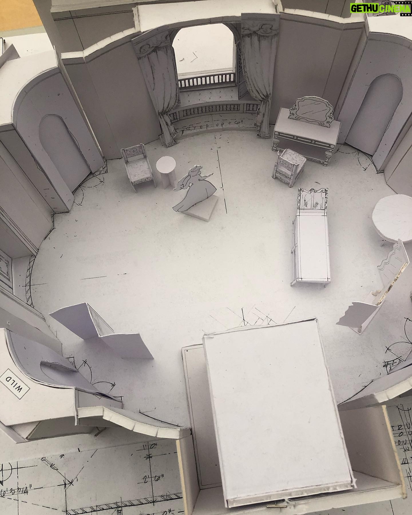 Jessica Alexander - 237.3K Likes - some more bts & memories 🪸<3 p.s. I just loved this tiny paper set model of vanessa’s bedroom sm !!