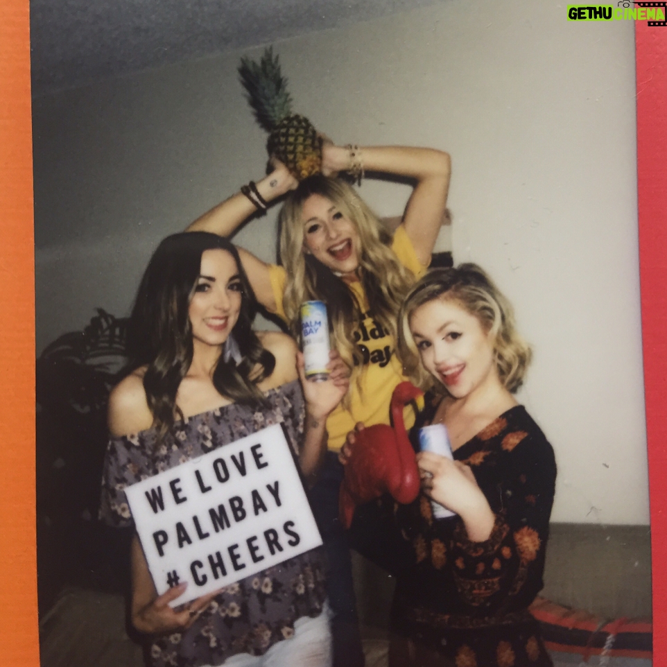 Jessica Amlee Instagram - Polaroids of the other day with my three beautiful friends 👸👸👸