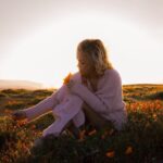 Jessica Amlee Instagram - S/O to @samvelasquez for capturing me in a time of my life, when it's far easier to be a wall flower 💛