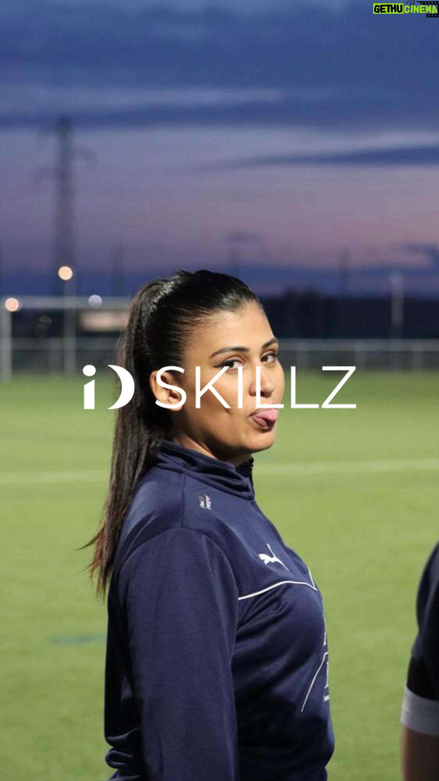 Jessica Da Silva - 1K Likes - ā½ļø Bouger avec passion with/ @jessica_zack_kiyara_
š¹ Teaser & production By ID SKILLZ š«š·
#OSYI
#teaser #advertising #communication #football #prod #premierpro #team #creative #french #sportmotivation