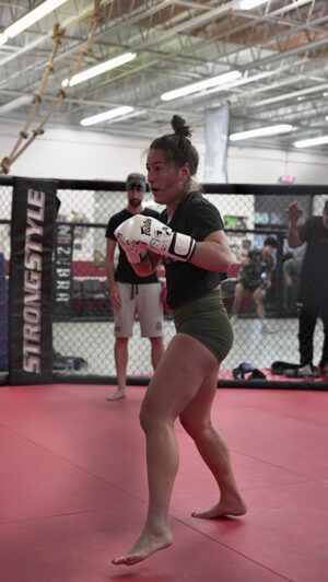 Jessica Eye Instagram - I give this camp a Ten 😈. @tenshogear 
.
.
#jessicaevileye #eyebelieve