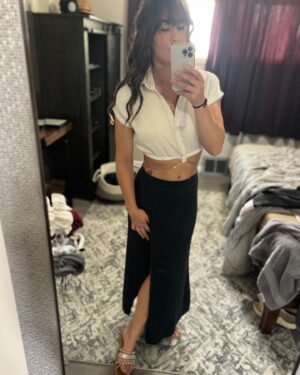Jessica Eye Instagram - Did you know there is going to be 13 full moons this year ? This will be the first time since 2009 they will both be in  August. Check your energy going into the summer months 🪬🩵 
.
.
#jessicaevileye
