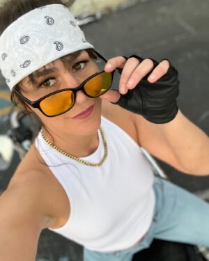 Jessica Eye Instagram - No matter how hard it gets, stick your chest out, keep ya' head up and handle it. 
.
.
#jessicaevileye #retired #daytonabikeweek #harleydavidson #Igotthejuice #bestrong