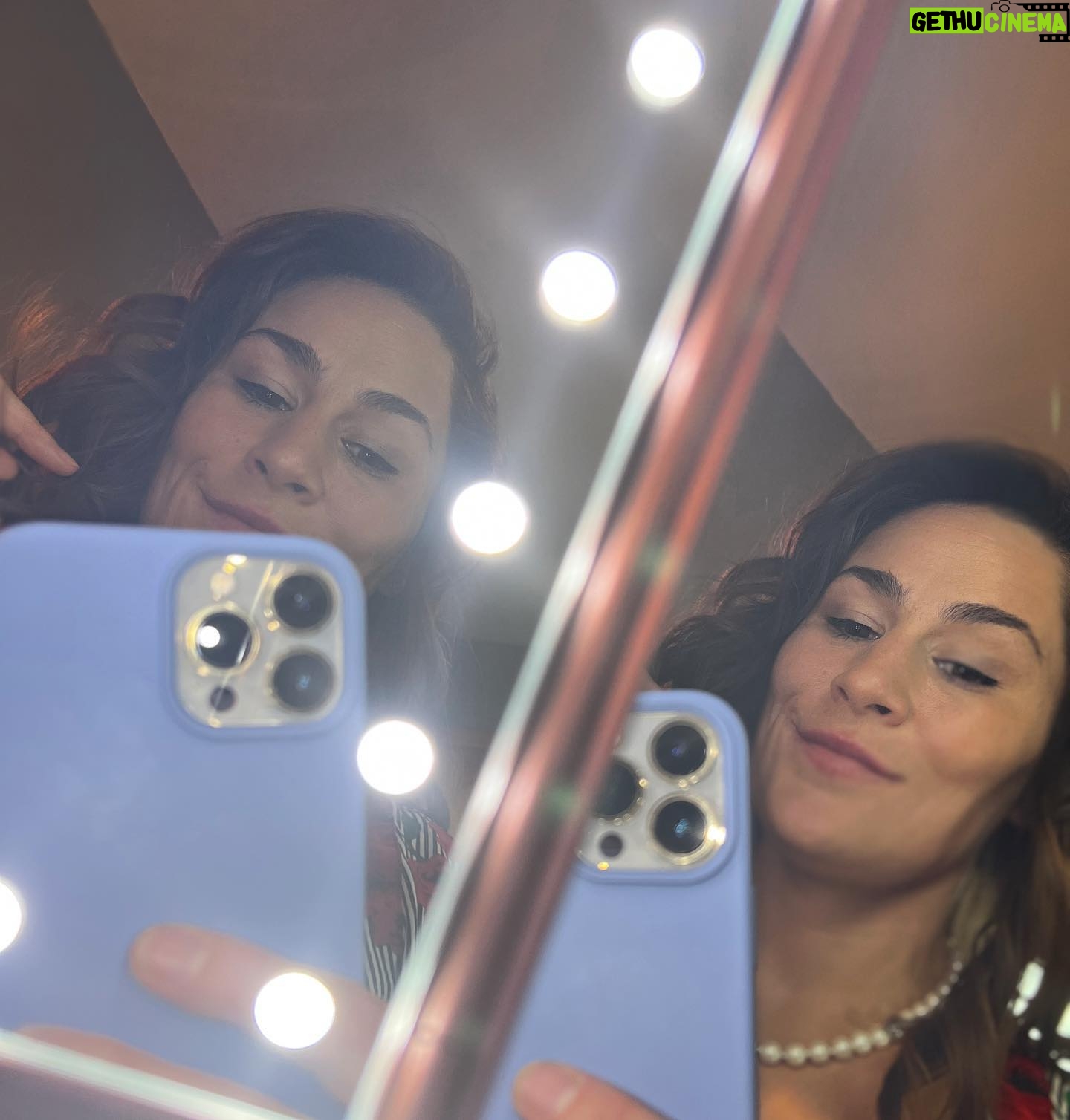 Jessica Eye Instagram - “ Mirror mirror on the wall” ❤️🔥 . . #jessicaevileye #mydaddyoncesaid #evilqueen #heygirl #retired #evileye #evil #fuckaround #findout #cleveland