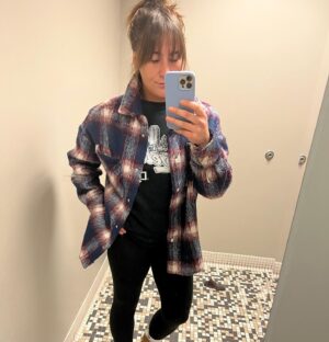Jessica Eye Instagram - Self love and good energy enthusiast🎆. 
.
. 
#jessicaevileye #love #iloveyou #iloveme #mindbodyspirit #eyebelieve