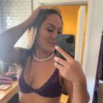 Jessica Eye Instagram – Broke my phone 😤.
.
.
#jessicaevileye #onlyme #brokenphone #california #weddingseason