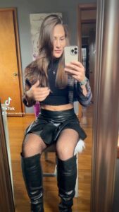 Jessica Eye Instagram - Killing it no matter what I do 🎃 . . #retired #realestate #ufc #onlyme #jessicaevileye #halloween #oct