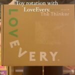 Jessica Fox Instagram - River turns 11 months today and I feel like he is changing, learning and growing so fast it’s hard to keep up! It’s always so exciting to open a new @lovevery.europe kit and watch River explore and learn. This kit is The Thinker and I can’t wait to see what he makes of it! #ad #loveverypartner