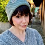Jessica Fox Instagram - Little Friday selfie where we can make a difference! The very cool @the5am.mama has launched a new line of super soft beanies with £10 from the sale of each hat going to @pandas_uk who provide mental health support from conception, birth and beyond. ♥️ https://the5ammama.com/collections/hats #ad