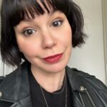 Jessica Fox Instagram - Maybe time to bring back the red lip?