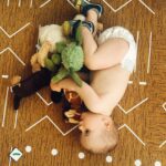 Jessica Fox Instagram – A jolly good weekend.

1. Backward caps in the garden. 
2. Fridge Raid. 
3. River giving it attitude in the swing. 
4. Playground fun while I ignore the bird poo.
5. Hot, need a cuddle, will not take shoes off.
6. Concentration on the stairs. 
7. Orzo is life. 
8. Chaos.